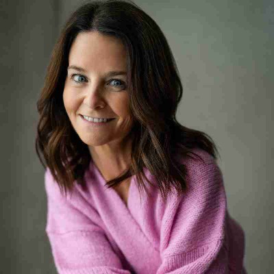 Marie  Oatley 