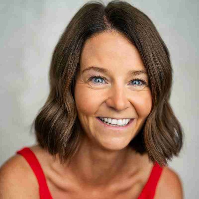 Marie  Oatley 