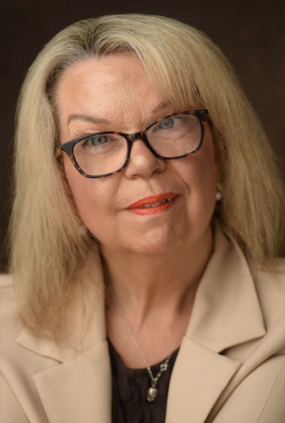 Jacqueline  cooper 