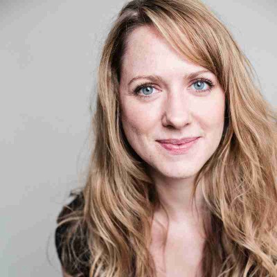 Ms Amy Webster