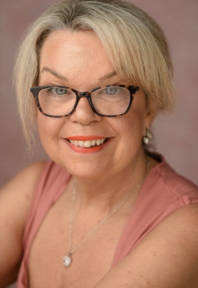Jacqueline  cooper 