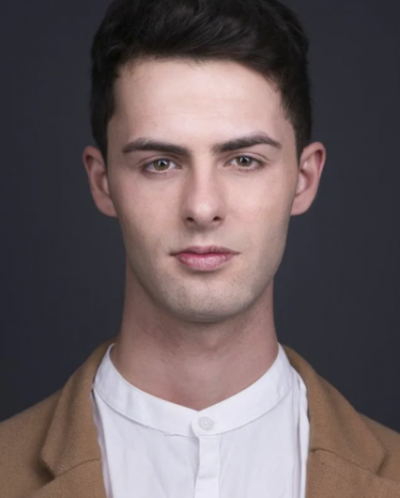 Sebastian J Tomlinson