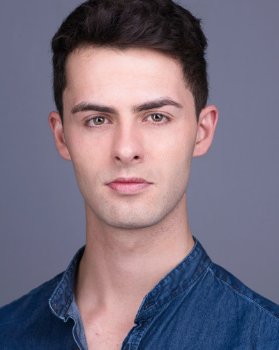 Sebastian J Tomlinson